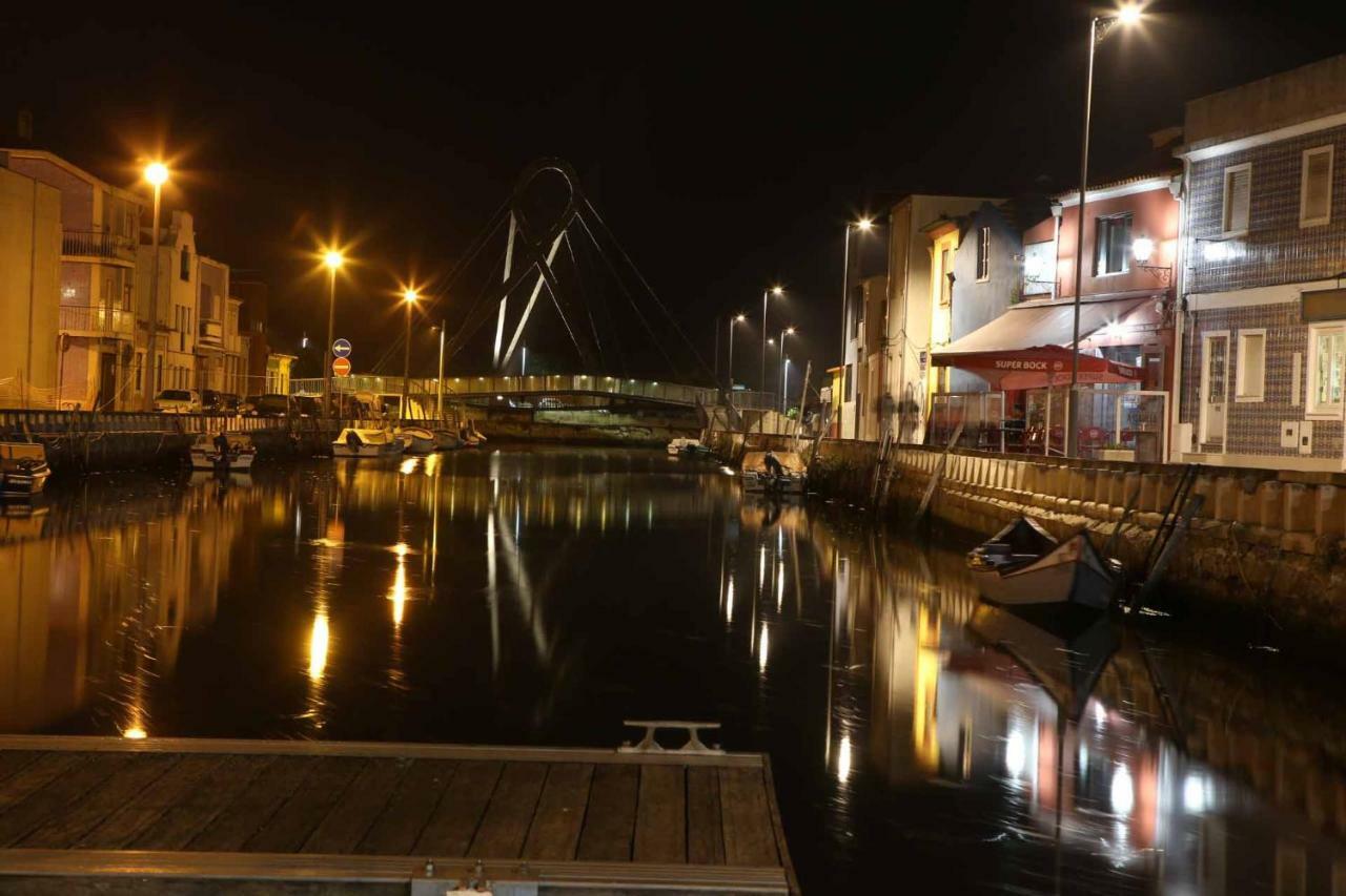 Aveiro'S Dock Apartments Eksteriør billede